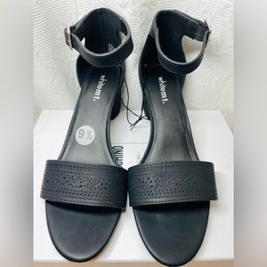 NWT Whitemt Sandals Black Color Ankle Strap Heels Size 9.5.